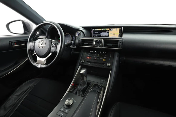 Lexus IS - Afbeelding 29 van 30
