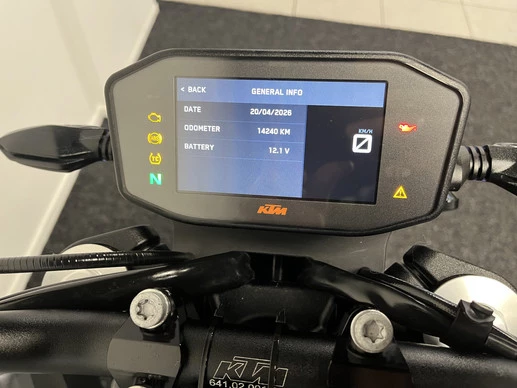 KTM 790 Duke - Afbeelding 2 van 22