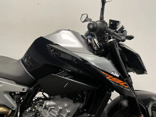 KTM 790 Duke - Afbeelding 3 van 22