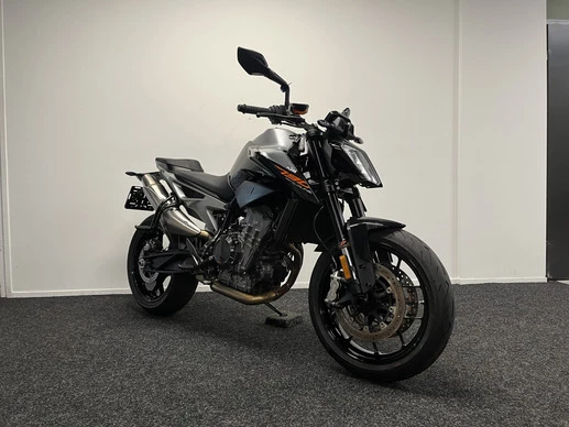 KTM 790 Duke - Afbeelding 12 van 22