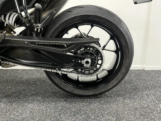 KTM 790 Duke - Afbeelding 16 van 22