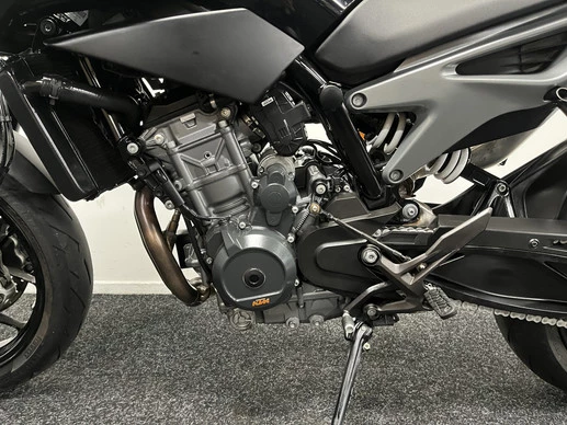 KTM 790 Duke - Afbeelding 17 van 22