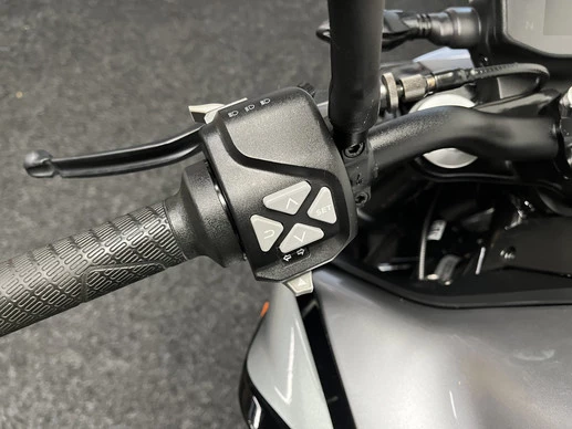 KTM 790 Duke - Afbeelding 21 van 22