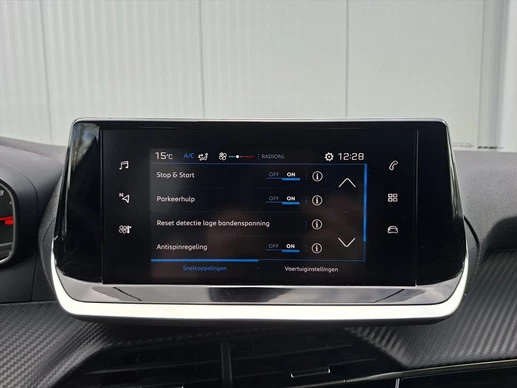 Peugeot 208 - Afbeelding 25 van 30