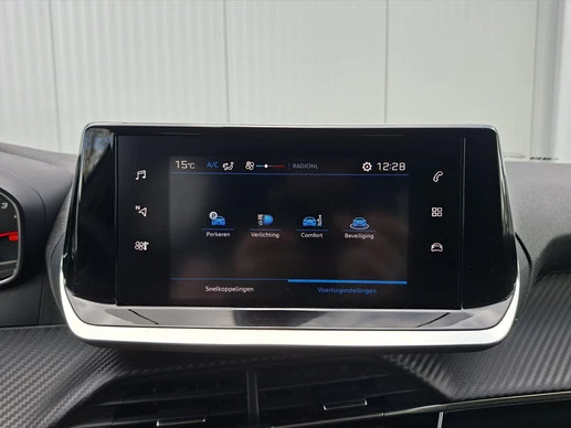 Peugeot 208 - Afbeelding 27 van 30