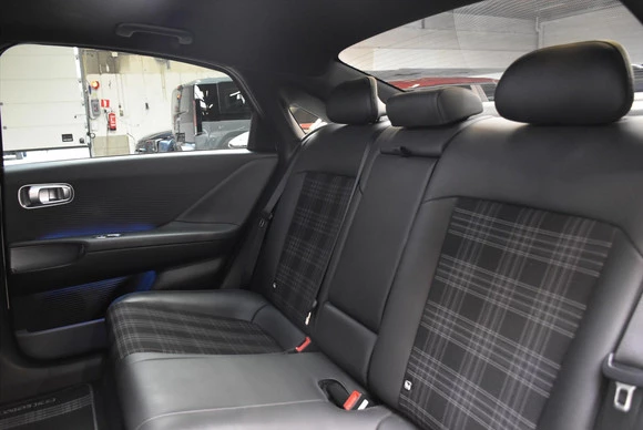 Hyundai IONIQ 6 - Afbeelding 10 van 30