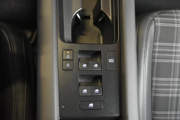 Hyundai IONIQ 6 - Afbeelding 29 van 30