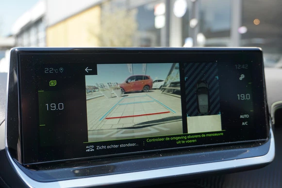 Peugeot 208 - Afbeelding 12 van 30