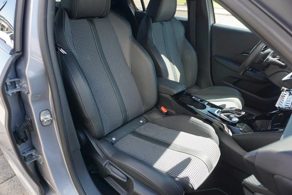 Peugeot 208 - Afbeelding 5 van 30