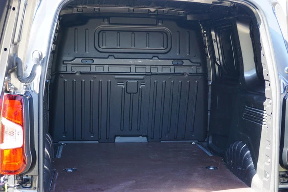 Peugeot Partner - Afbeelding 16 van 30