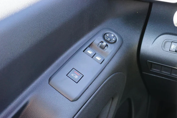 Peugeot Partner - Afbeelding 22 van 30