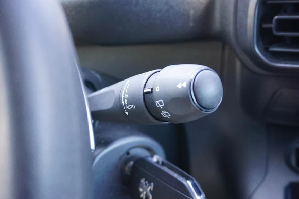 Peugeot Partner - Afbeelding 25 van 30