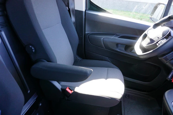 Peugeot Partner - Afbeelding 29 van 30