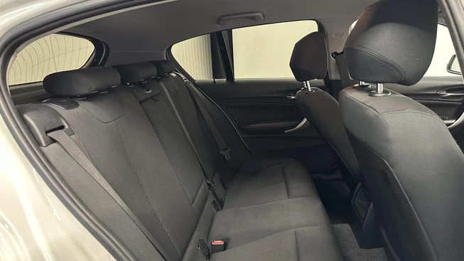 BMW 1 Serie - Afbeelding 5 van 30