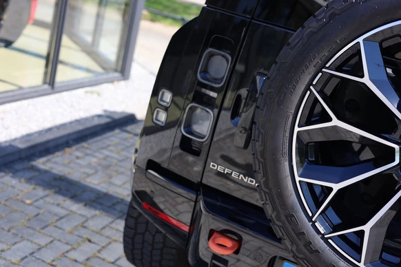 Land Rover Defender - Afbeelding 7 van 30