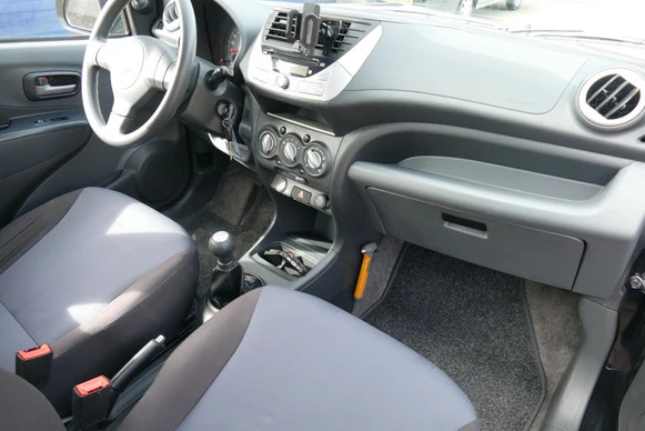 Suzuki Alto - Afbeelding 7 van 20