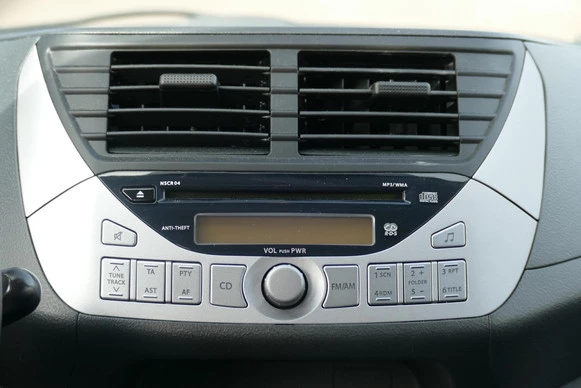 Suzuki Alto - Afbeelding 12 van 20