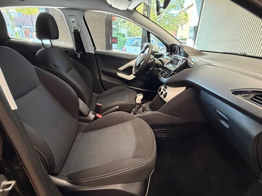 Peugeot 208 - Afbeelding 7 van 27