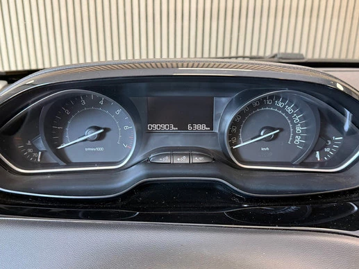 Peugeot 208 - Afbeelding 19 van 27