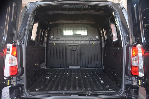 Peugeot Partner - Afbeelding 16 van 18