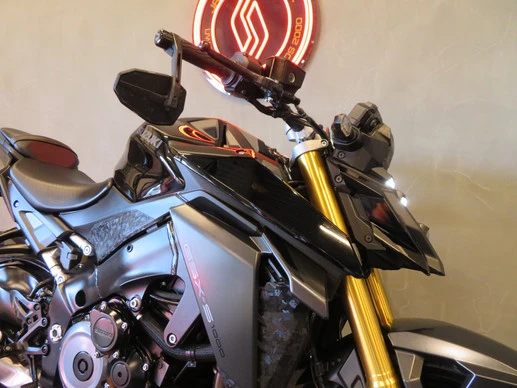 Suzuki GSX - Afbeelding 5 van 15