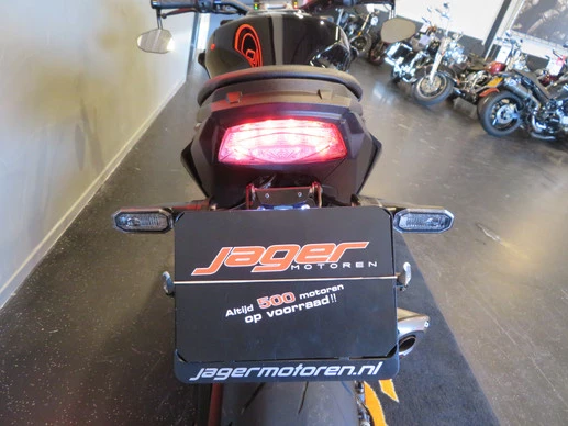 Suzuki GSX - Afbeelding 10 van 15