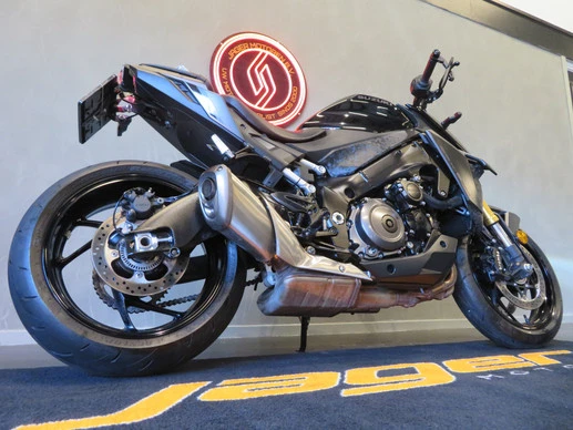 Suzuki GSX - Afbeelding 15 van 15