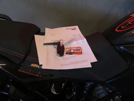 KTM 1290 - Afbeelding 15 van 16