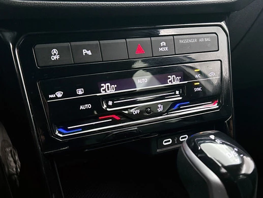 Volkswagen T-Cross - Afbeelding 23 van 30