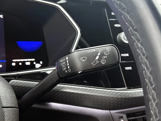 Volkswagen T-Cross - Afbeelding 24 van 30