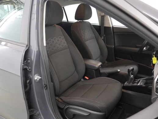 Kia Rio - Afbeelding 10 van 30