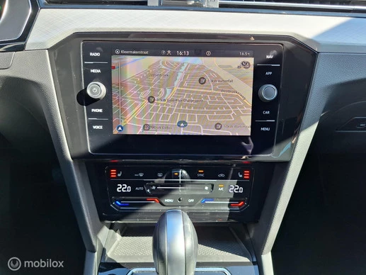 Volkswagen Passat - Afbeelding 20 van 24