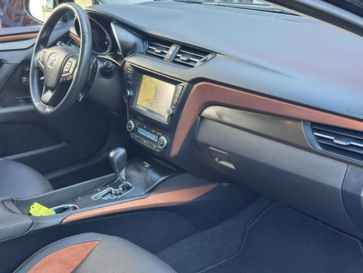 Toyota Avensis - Afbeelding 14 van 24