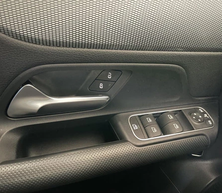 Mercedes-Benz B-Klasse - Afbeelding 8 van 30