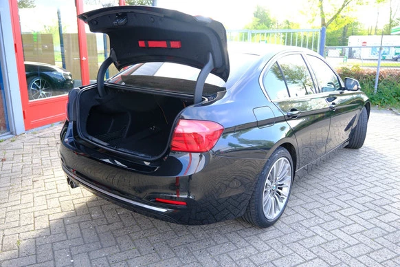 BMW 3 Serie - Afbeelding 8 van 30