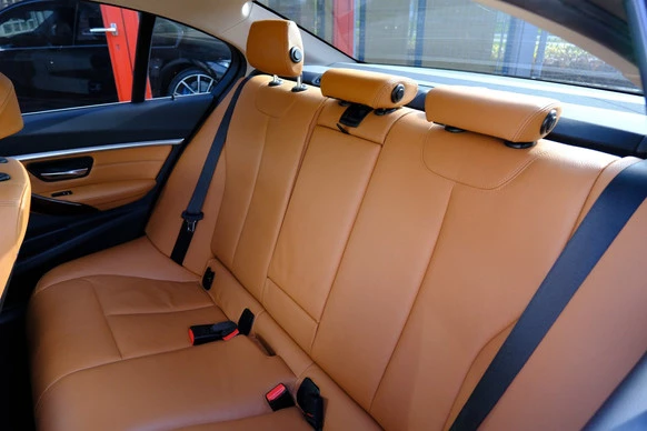 BMW 3 Serie - Afbeelding 26 van 30