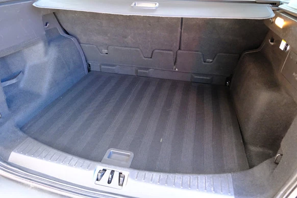 Ford Kuga - Afbeelding 13 van 30