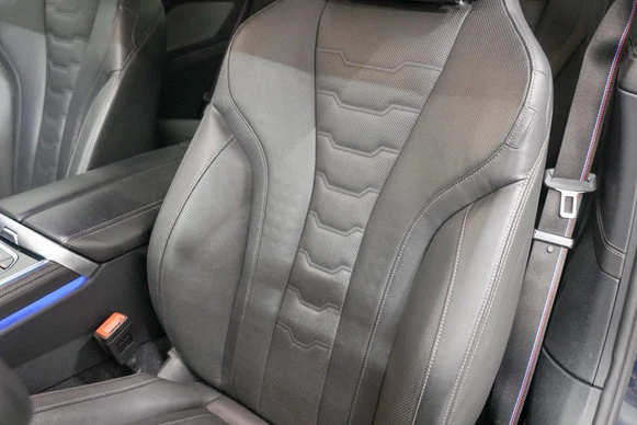 BMW 8 Serie - Afbeelding 23 van 30