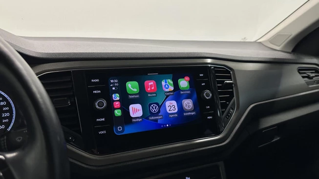 Volkswagen T-Roc - Afbeelding 8 van 30