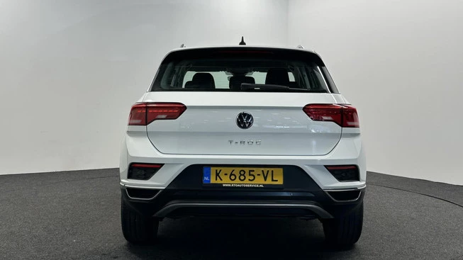 Volkswagen T-Roc - Afbeelding 12 van 30