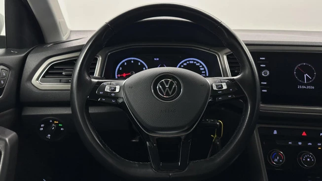 Volkswagen T-Roc - Afbeelding 28 van 30