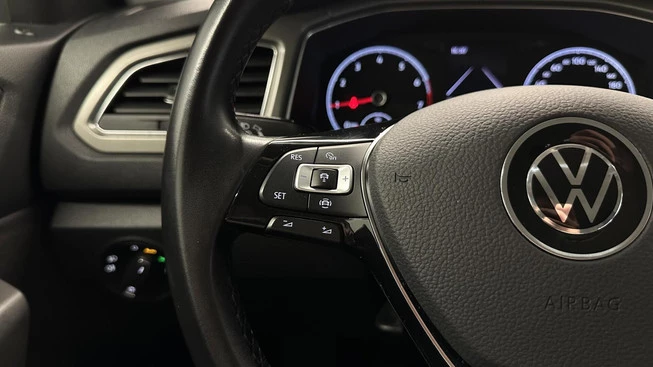 Volkswagen T-Roc - Afbeelding 29 van 30