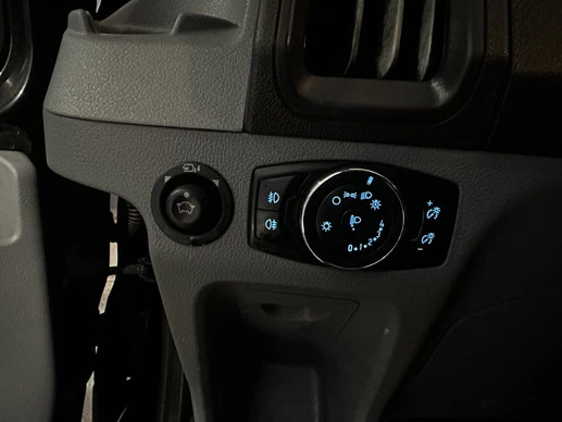 Ford Transit - Afbeelding 18 van 21