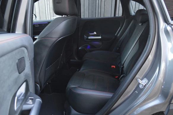 Mercedes-Benz GLA - Afbeelding 11 van 30