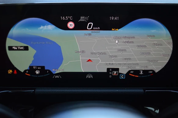 Mercedes-Benz GLA - Afbeelding 19 van 30