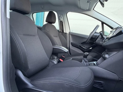 Peugeot 208 - Afbeelding 15 van 30