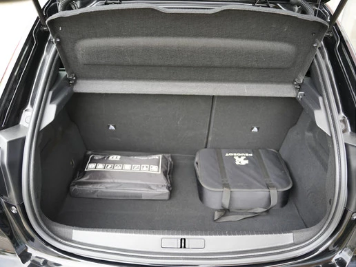 Peugeot e-208 - Afbeelding 10 van 21