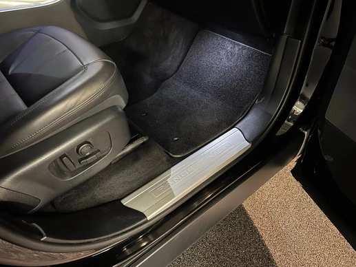 Land Rover Range Rover Sport - Afbeelding 19 van 30
