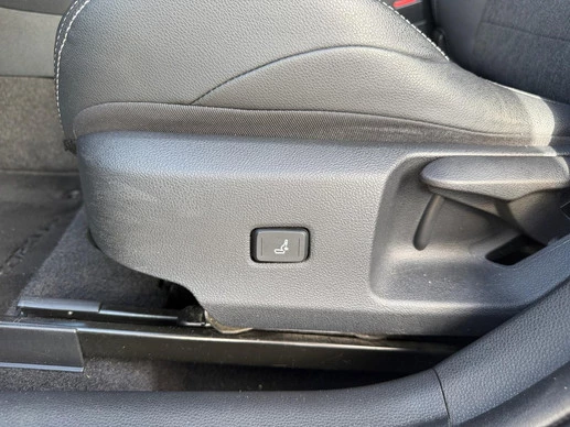 Toyota Corolla Touring Sports - Afbeelding 27 van 30