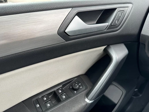 Volkswagen Touran - Afbeelding 16 van 30